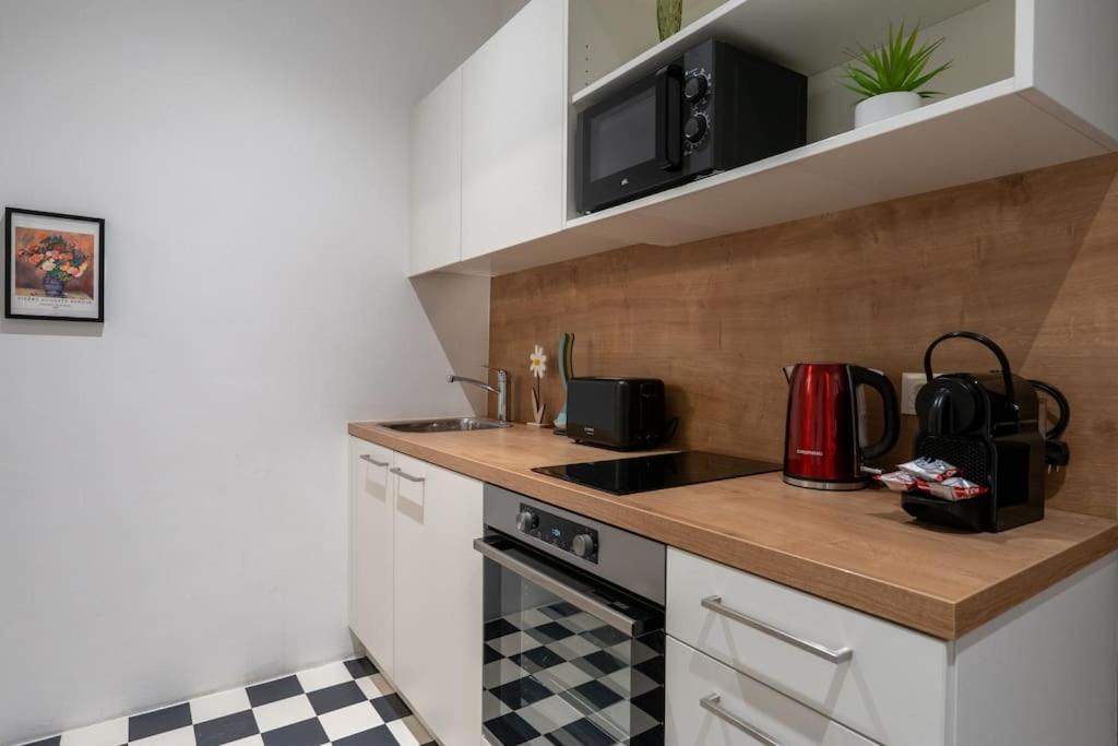 Practical 1Br Flat By Center By Hm Apartment Wien Ngoại thất bức ảnh
